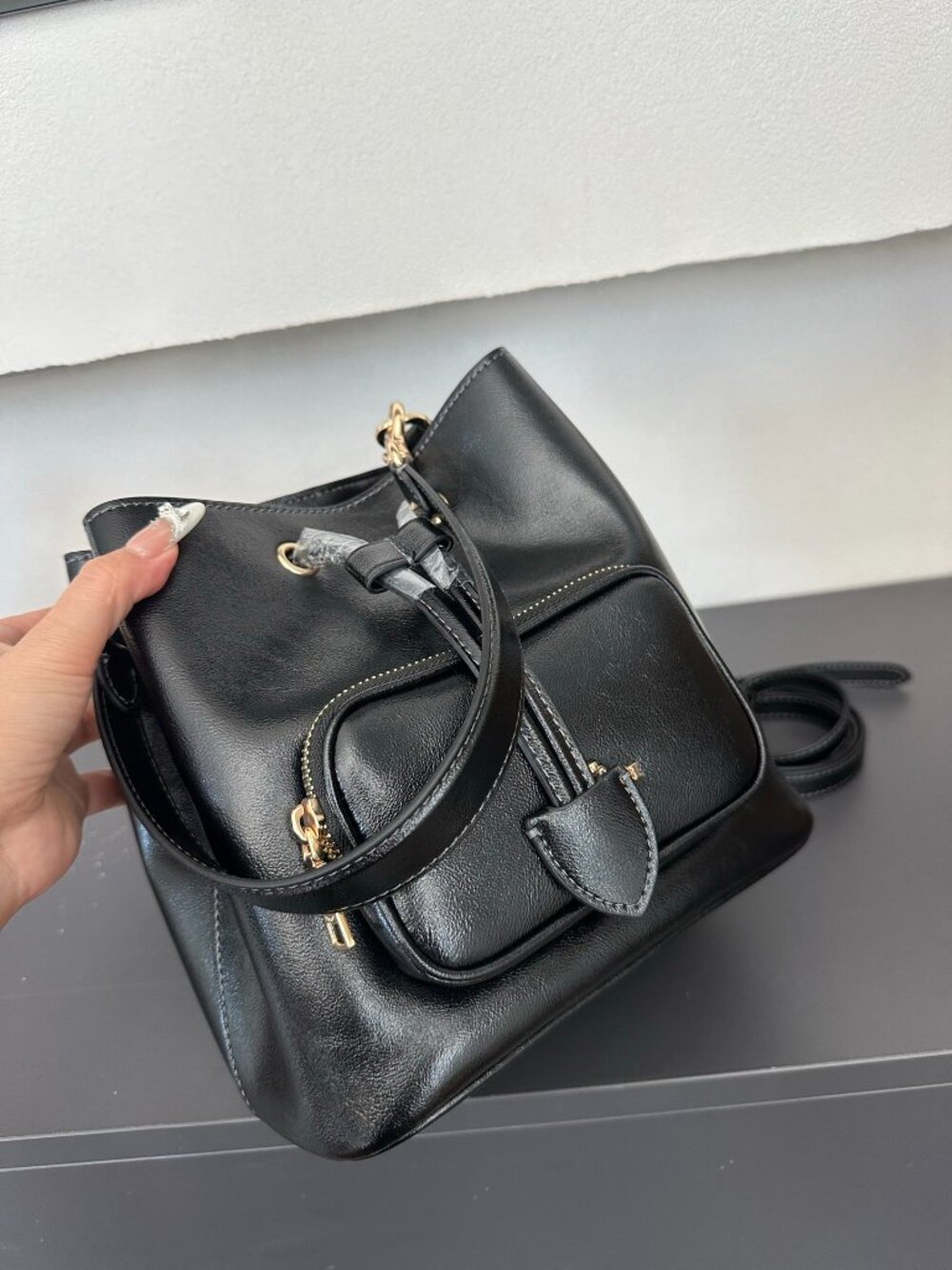 Coach Black Leather Bucket Bag, Detachable Shoulder Strap, New Without Tags - Picture 2 of 9